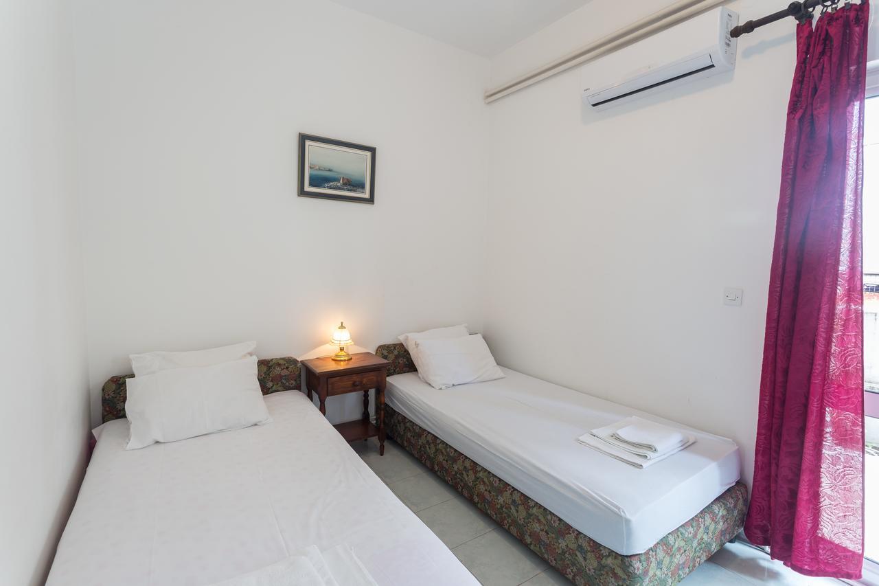 Hotel Jovana Budva Rum bild